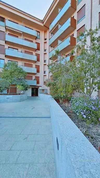 アパート リョレート・デ・マルApartamento La Brisa Para 4, Con Piscina Y Parkingアパートメント スペイン